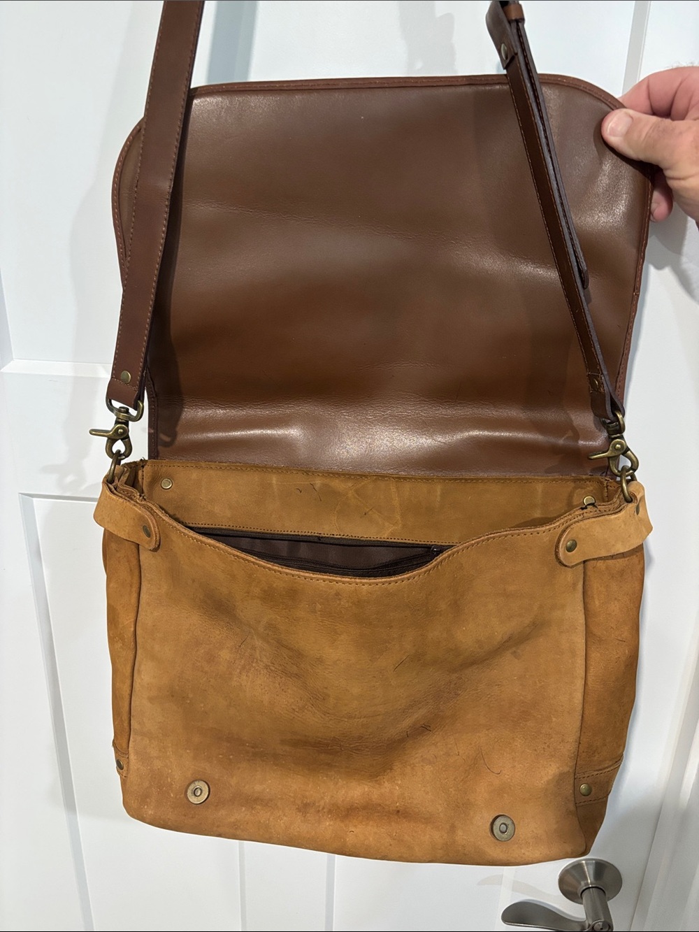 Vintage Leather Messenger Bag adjustable strap